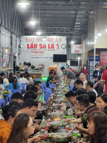 Nhà hàng lẩu gà nổi tiếng ở ĐL
