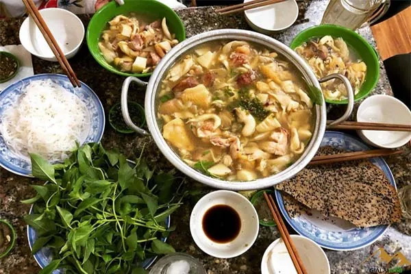 Nhà hàng lẩu gà chính gốc